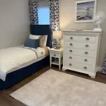 بيت للعطل Luxury 4 Bedroom Townhouse -killarney Town Centre - Free Parking Wi-fi- 4 Star Approved كيلارني