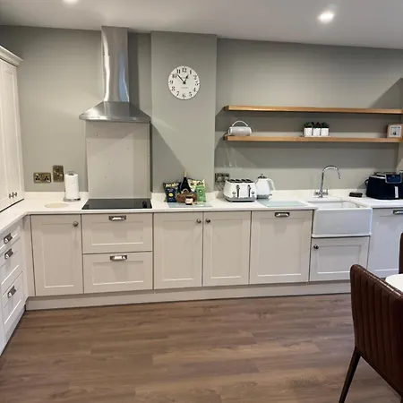 Prázdninový dům Luxury 4 Bedroom Townhouse -killarney Town Centre - Free Parking Wi-fi- 4 Star Approved