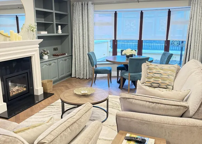 Nyaraló 4 Fair Hill- Luxury 4 Bedroom -killarney Town Centre - Free Parking Wi-fi