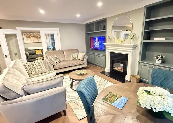 Nyaraló 4 Fair Hill- Luxury 4 Bedroom -killarney Town Centre - Free Parking Wi-fi *